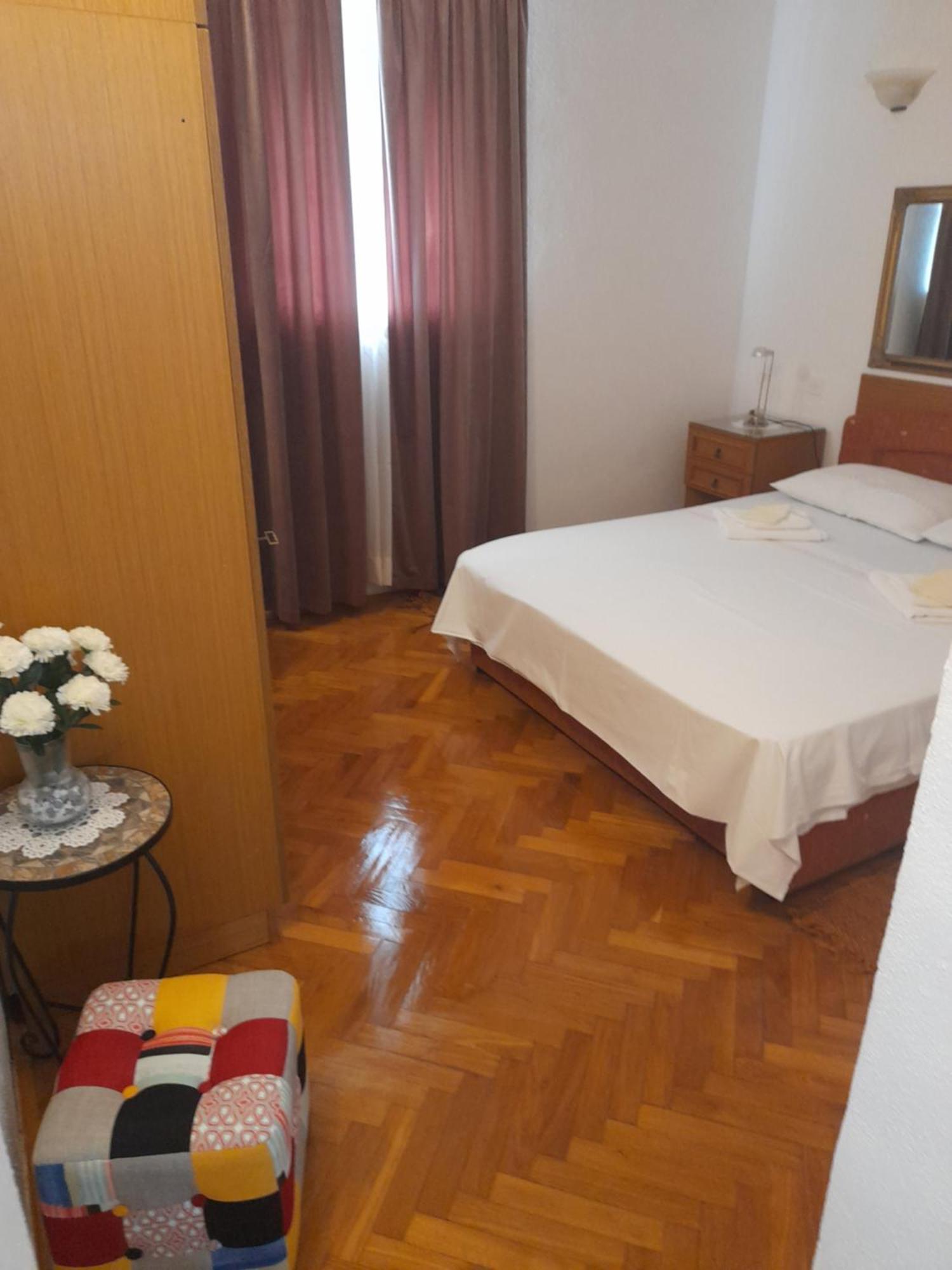 Apartments Nives 수페타르 외부 사진